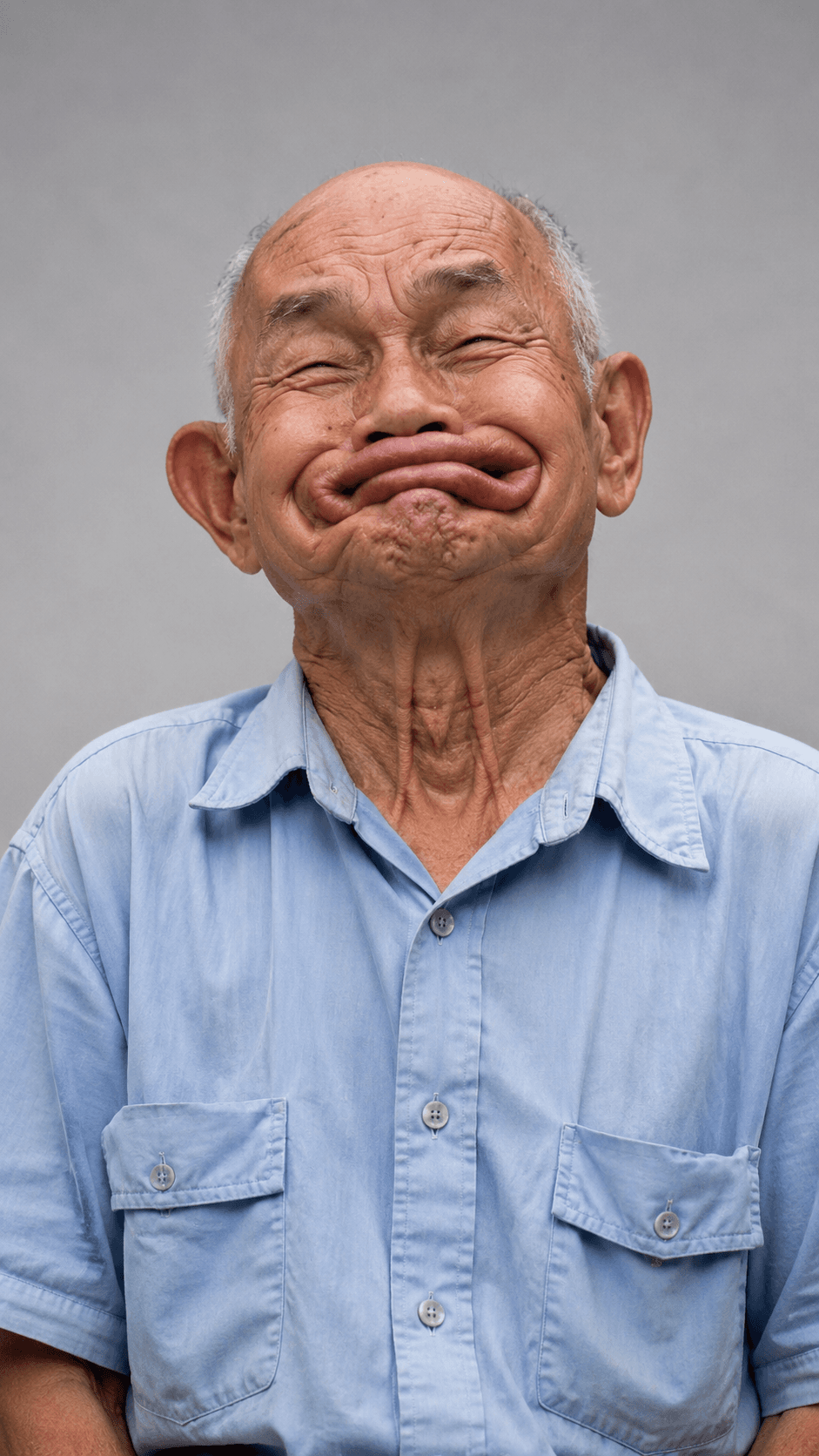 พรอมต์คุณตาปากย่นสุดฮา — Funny Elderly Portrait